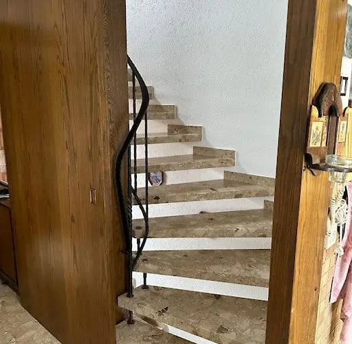 Charming 2 Bedroom House With Cozy Attic In Scenic Perfect For Families! * Ferschweiler